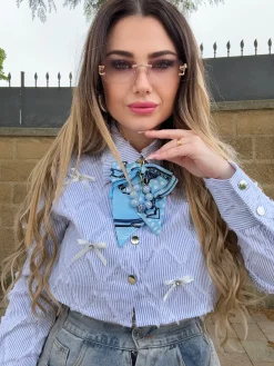Sale Camicia crop con fiocchi Bluse & Top