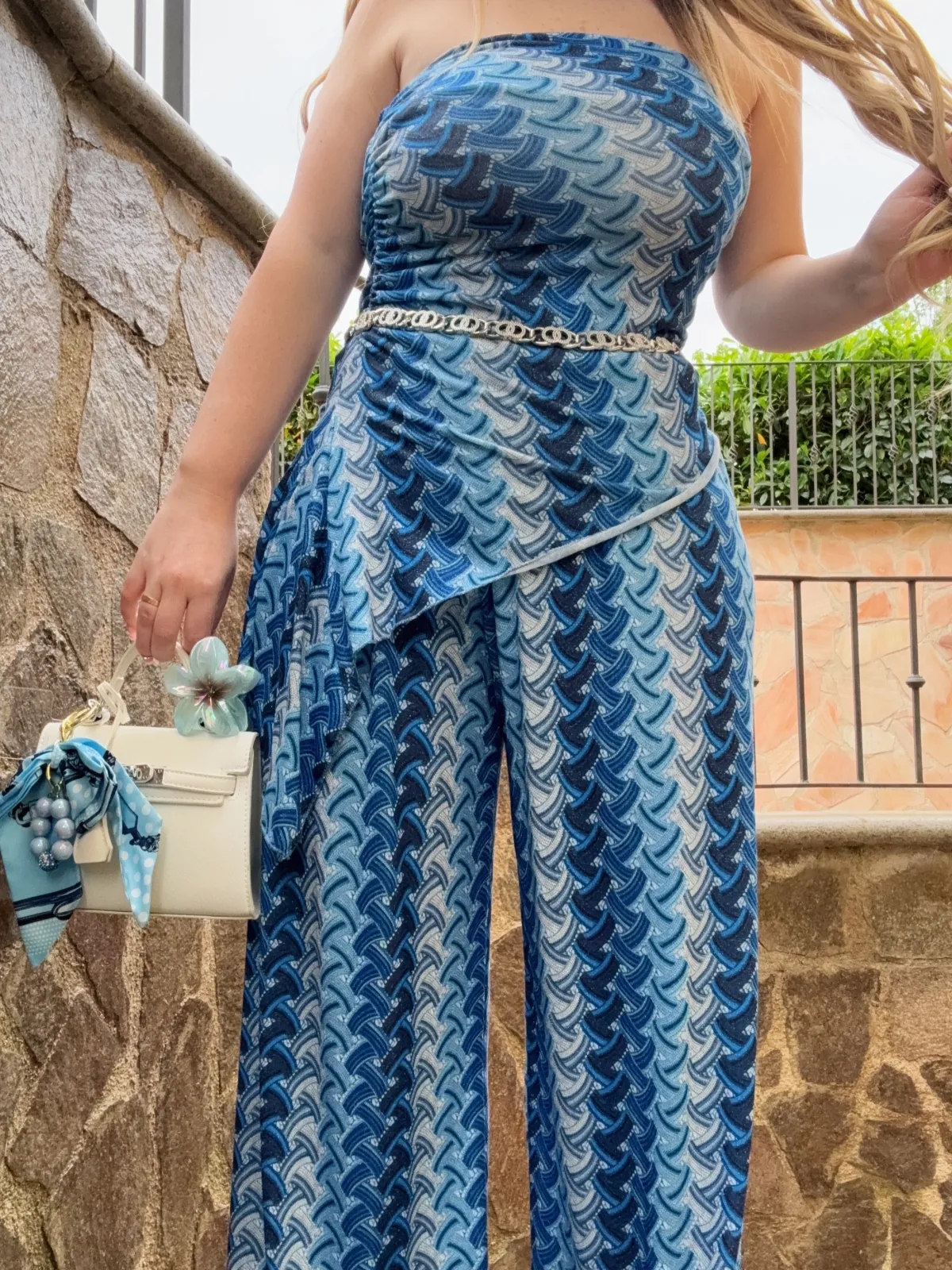 New Completo blu con brillantini Completi & Tute