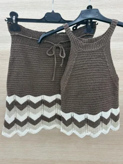 Sale Completo crochet top e gonna Choco e oro Completi & Tute