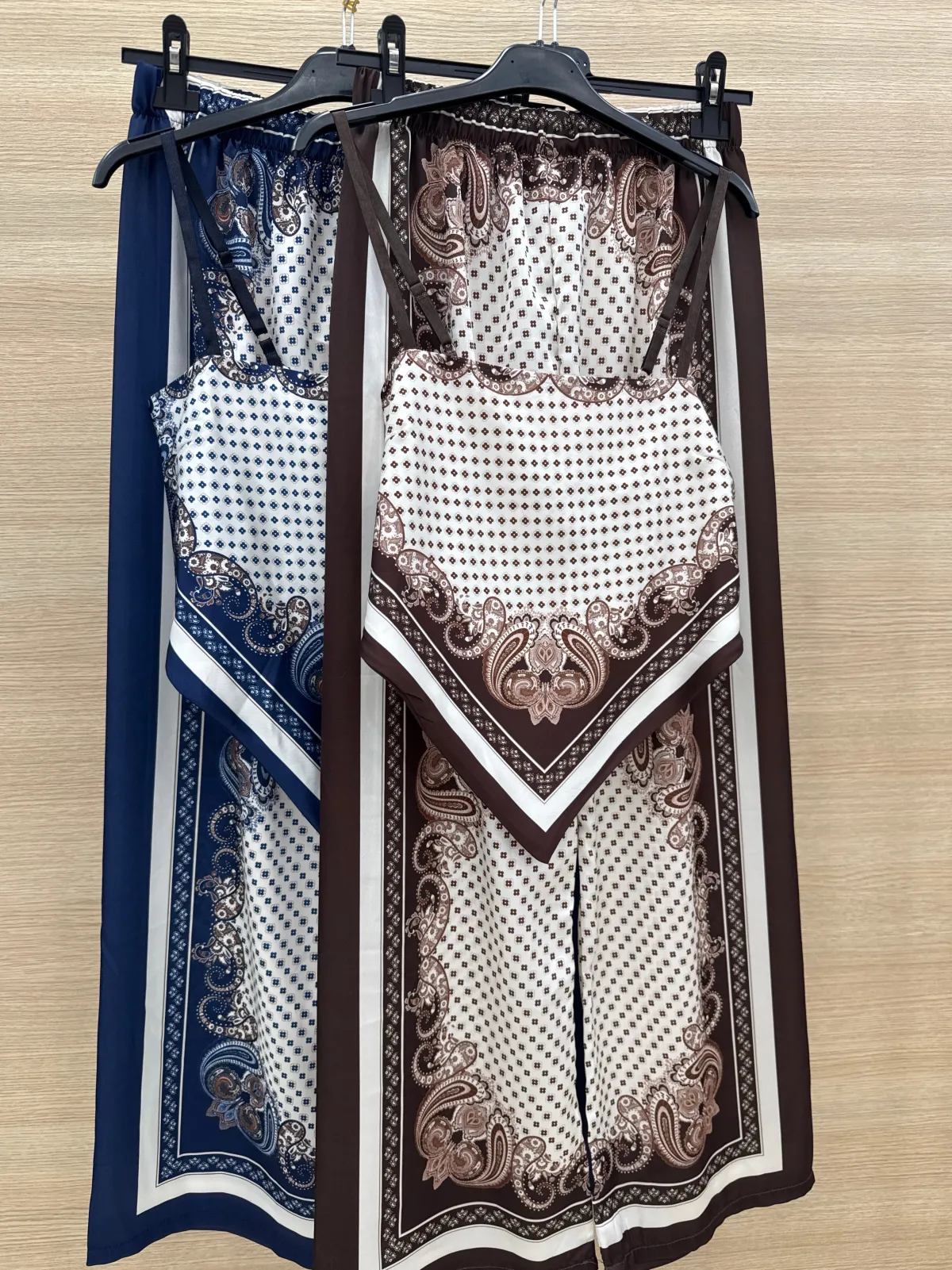 Fashion Completo top e pantalone Completi & Tute