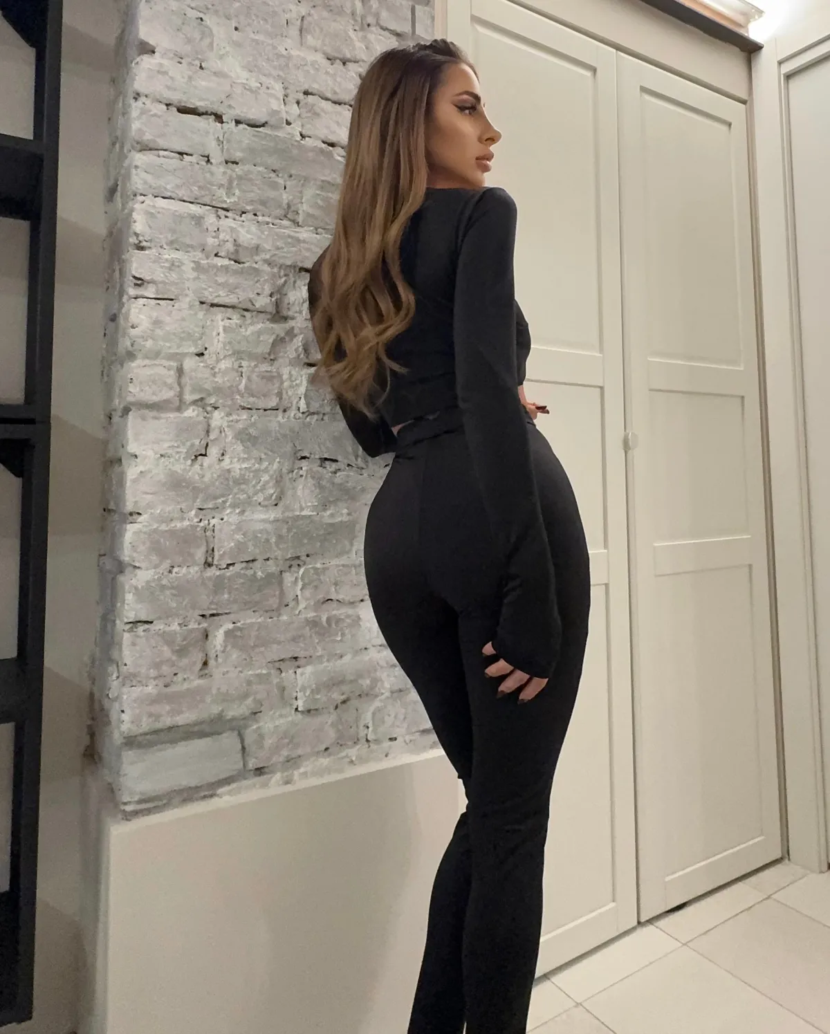 Fashion Completo top e pantalone nero Completi & Tute