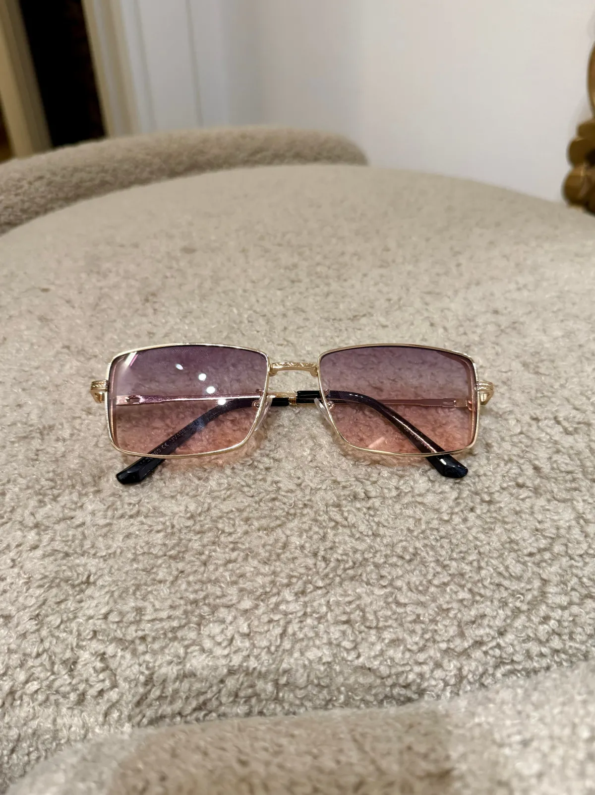 Fashion Occhiale slim rosa stecche oro Occhiali