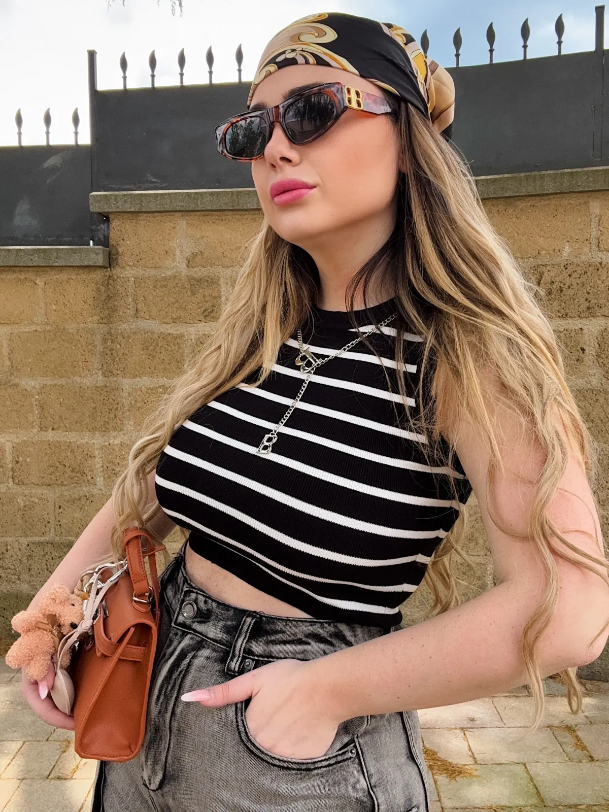 Best Top con catenina B Bluse & Top